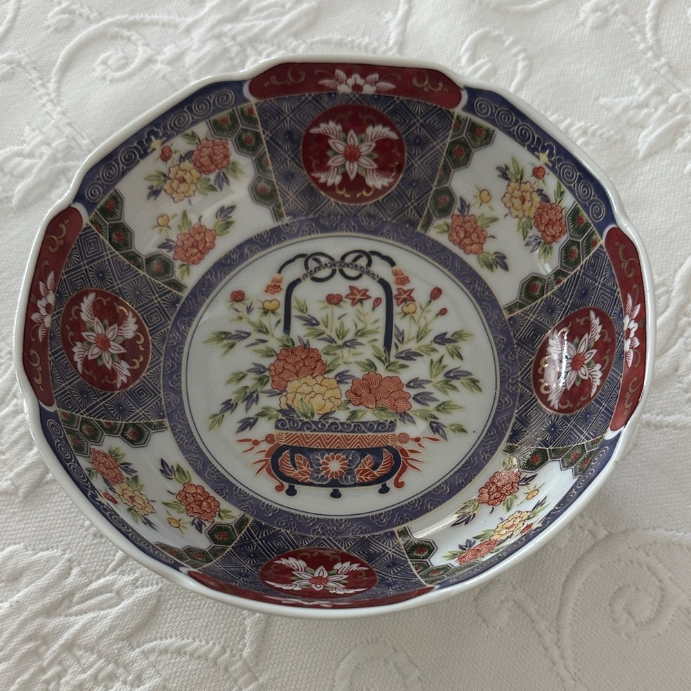 Vintage TOYO KO IMARI 6" SCALLOPED BOWL Made In Japan
